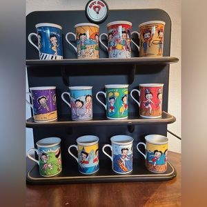 Collectible Betty Boop mugs with stand
